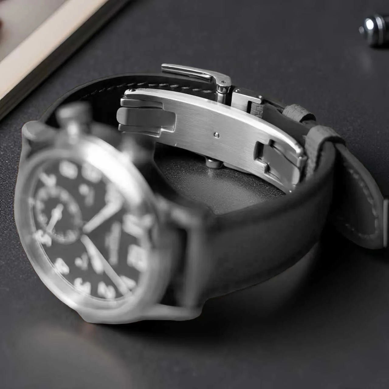 Faltschließe für Uhrenarmband, – Luxury Watch Investment Bewertung und Preis